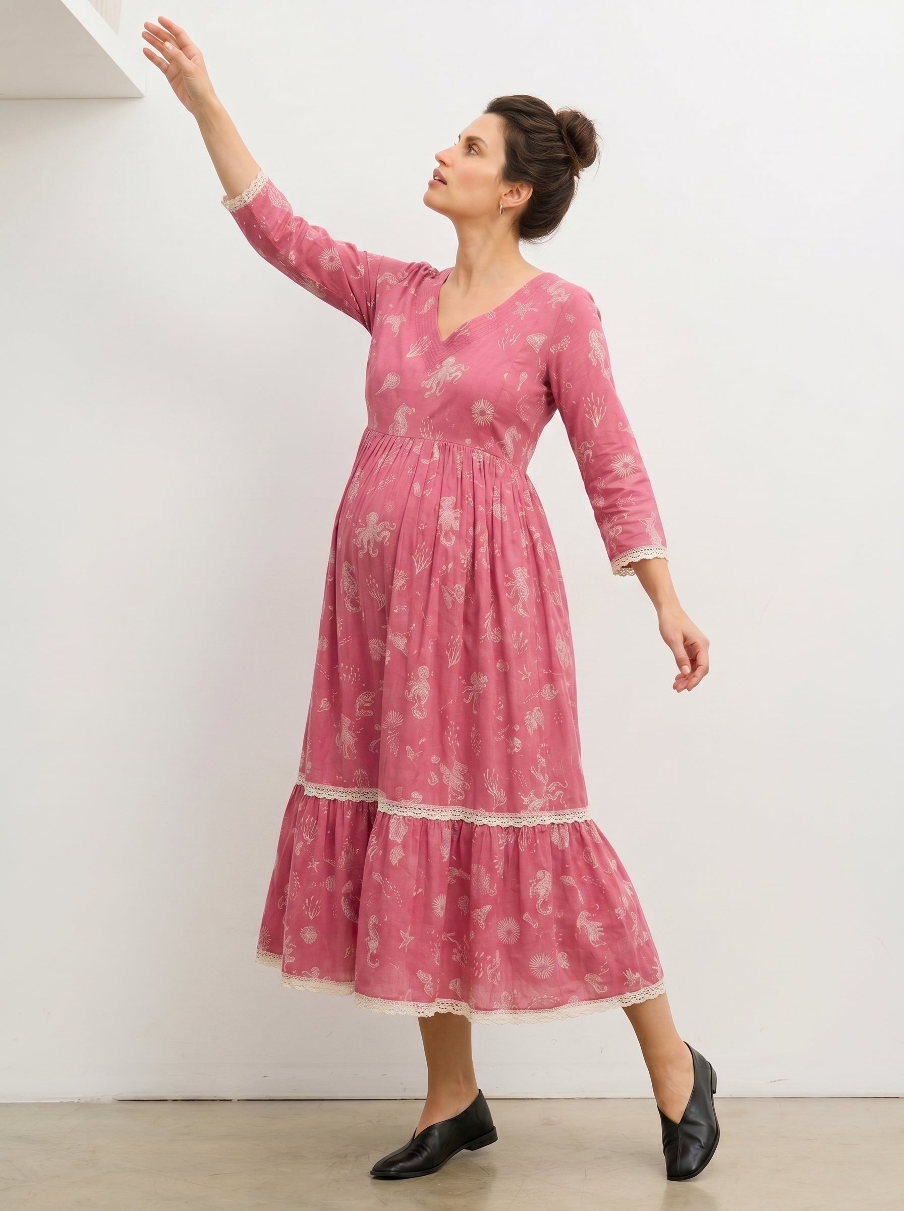 Coral stars midi dress