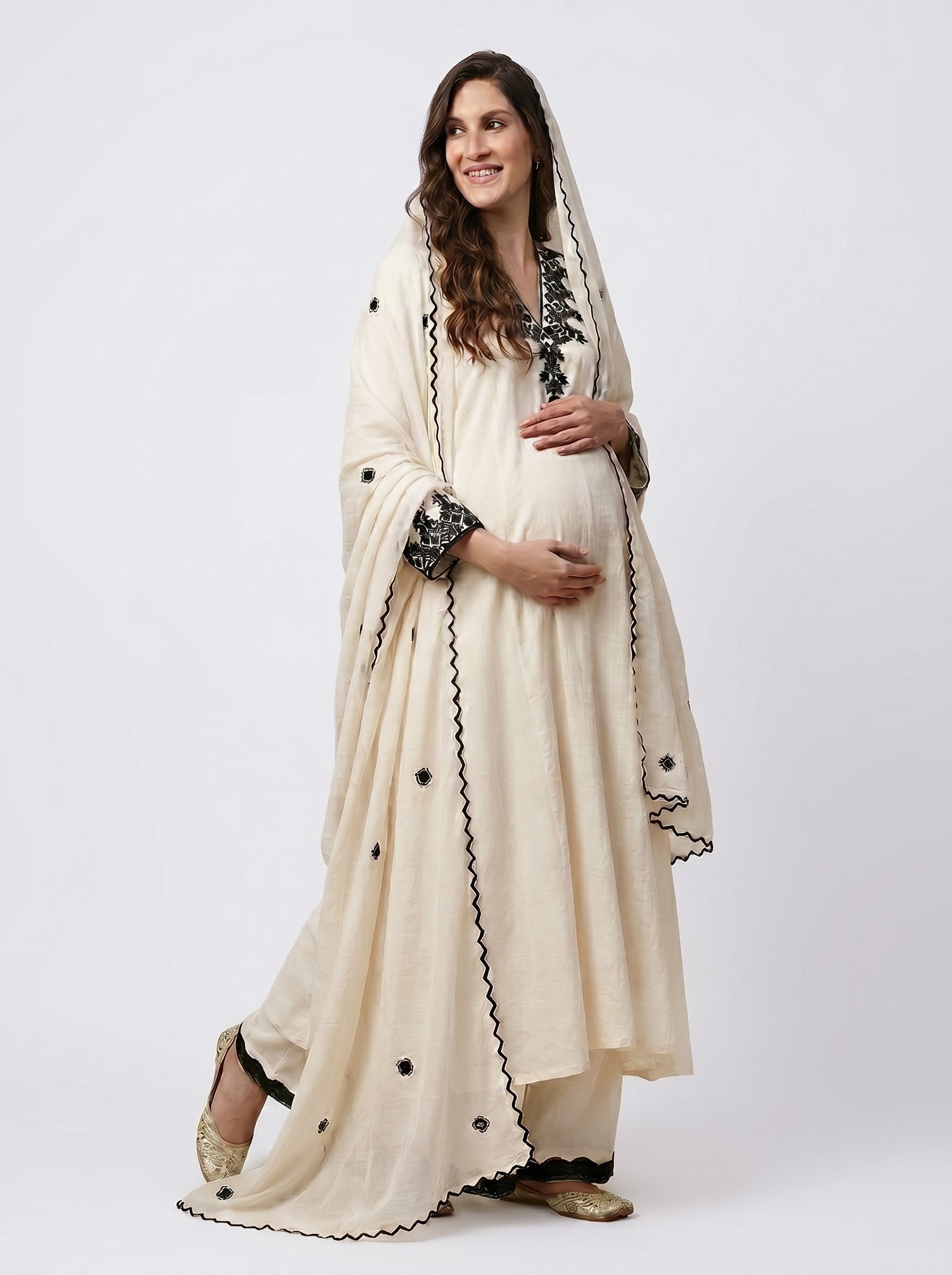 PERSIAN BLACK AND WHITE MATERNITY ANARKALI SET